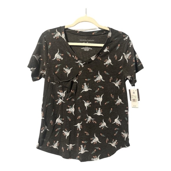 Grayson Threads Gray Skull Boho V-Neck Tee, XS - Picture 2 of 6
